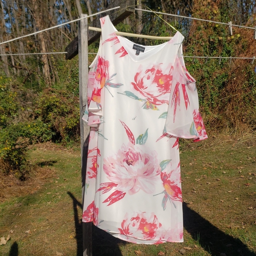 * Donated* Floral  Dress